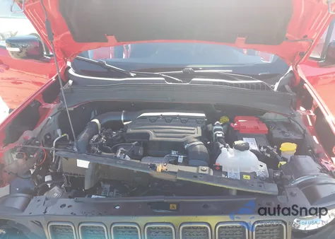 2023 Jeep Renegade Trailhawk 4X4 z USA, uszkodzony, nr VIN ZACNJDC1XPPP36864